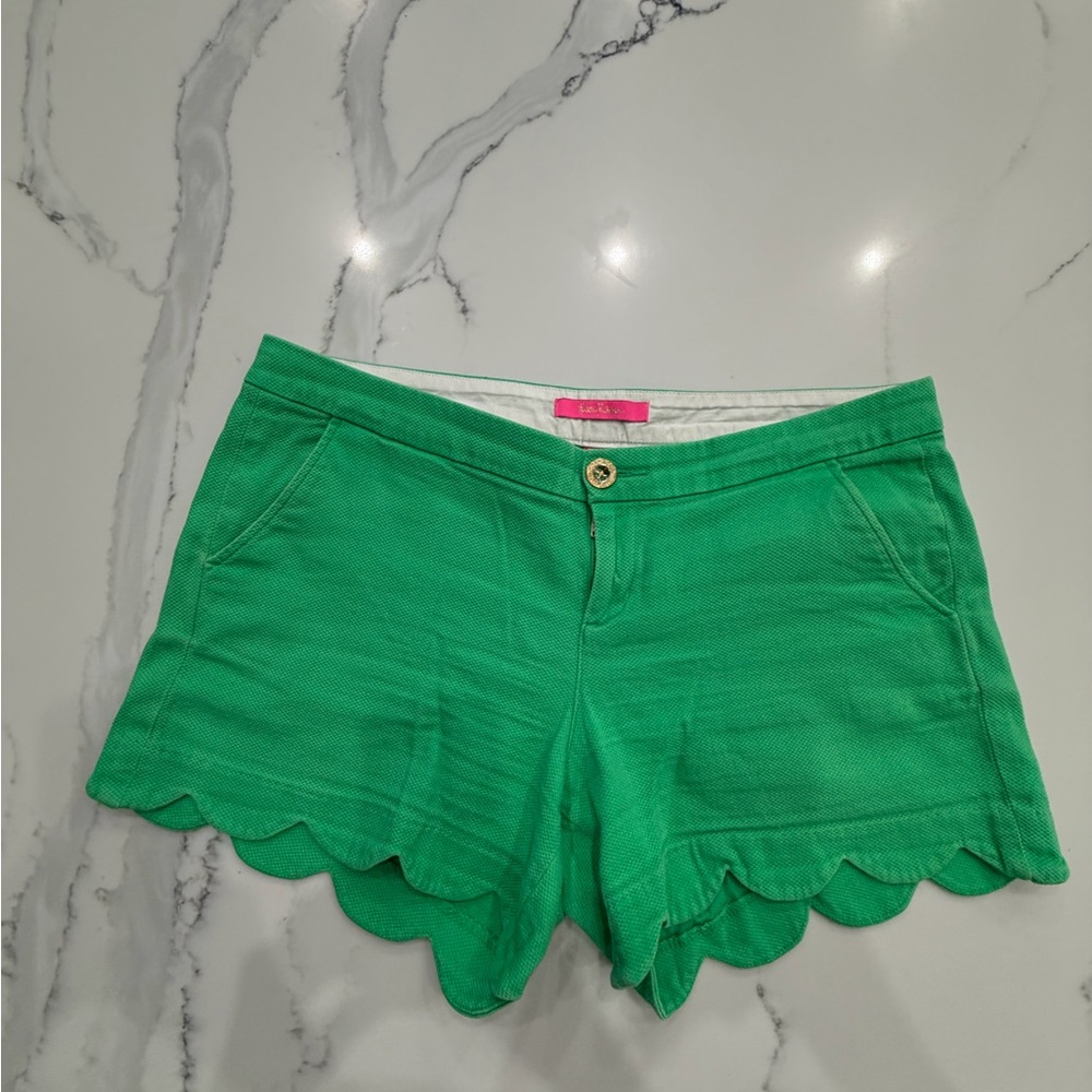 Lilly PulitzerGreen Scalloped Hem Women Shorts